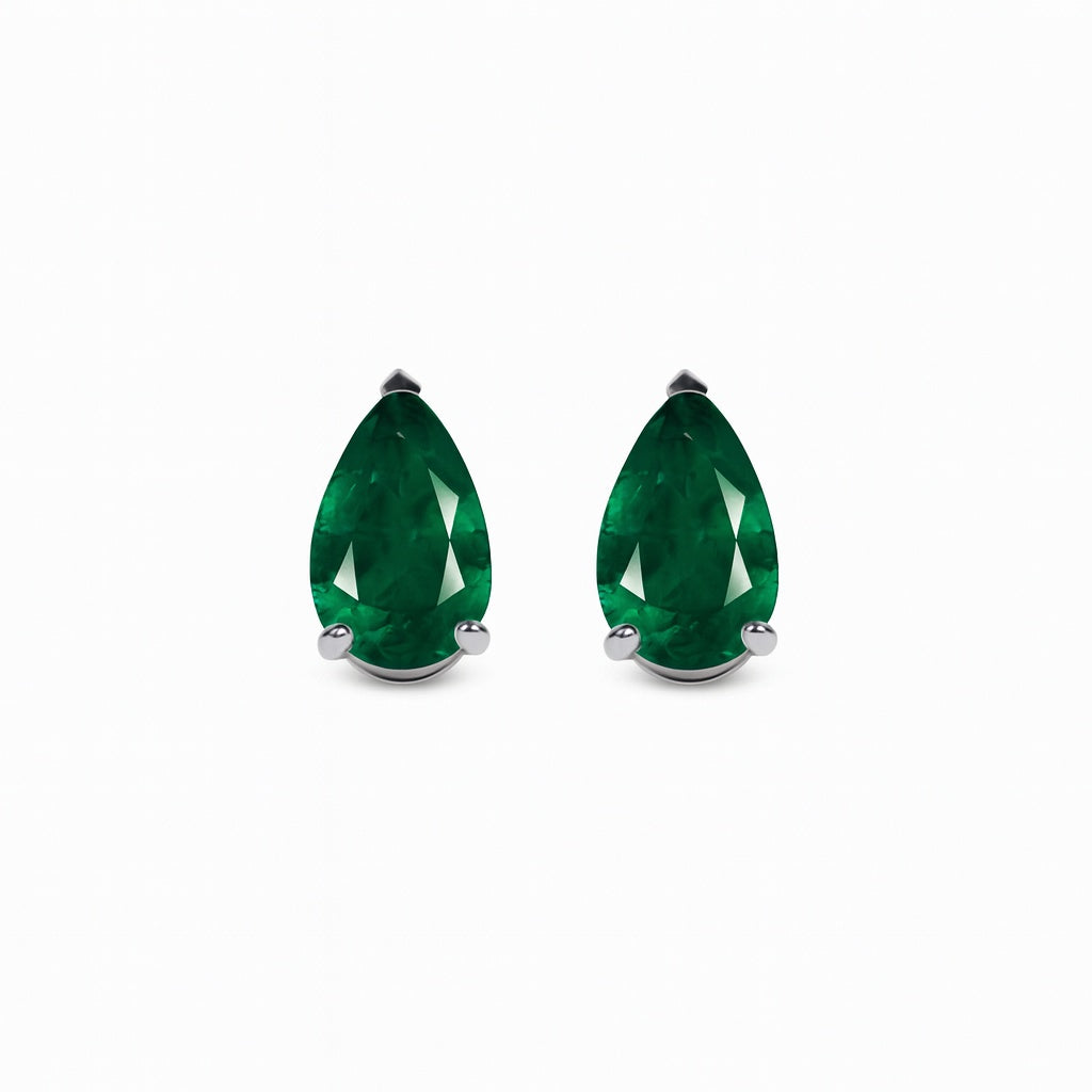 Boucles d’oreilles Île Saint-Louis, émeraude poire, or blanc 18 carats – Ora Paris