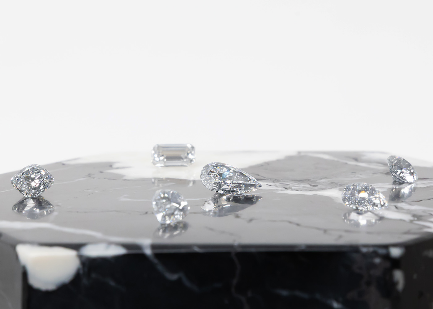 Diamant de synthèse : le guide complet pour tout comprendre (et choisir sereinement)