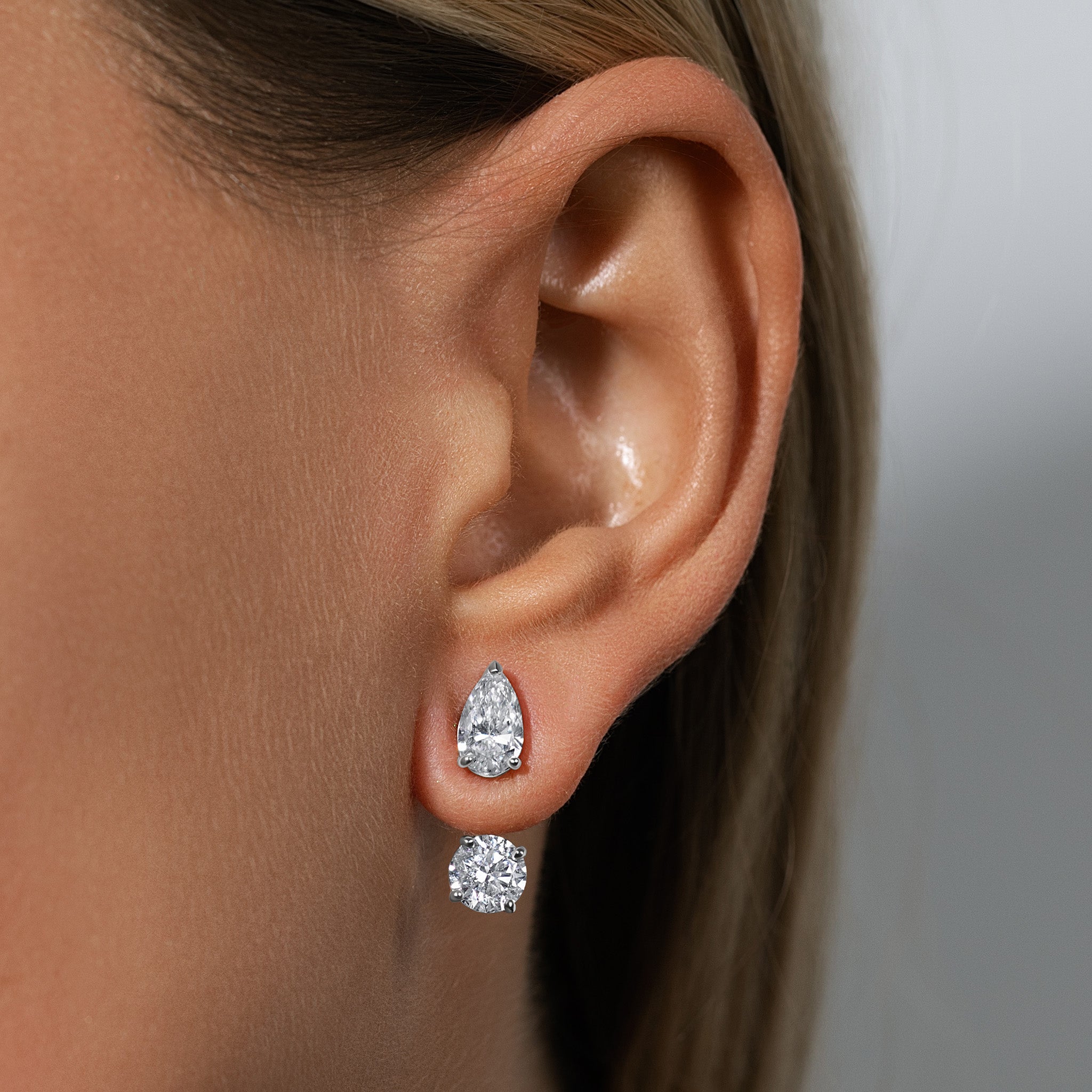 Pont Mirabeau - À l'Unité